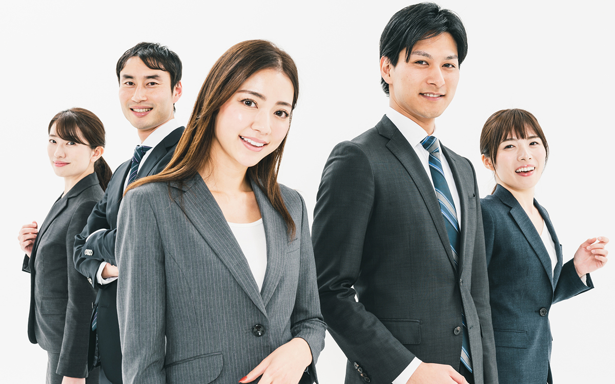 20代から派遣を選択してもキャリアアップはできる? 知っておきたいメリット&デメリット。