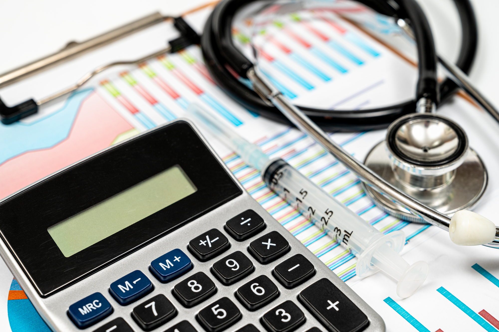 派遣スタッフも健康診断を受けられる? 条件や負担費用を解説_3