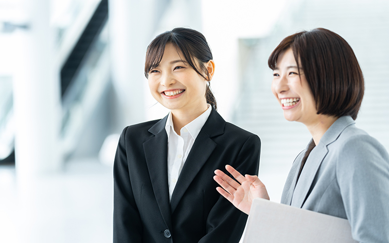 派遣初日の挨拶はどうする?自己紹介例や良い印象を与えるポイントについて解説_3