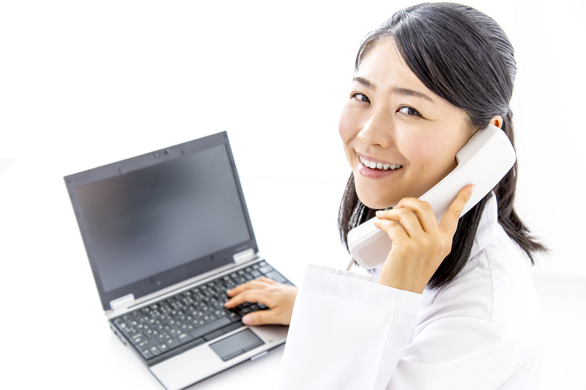 医療事務ってどんな仕事? 給与事情や診療科による違いを紹介_4