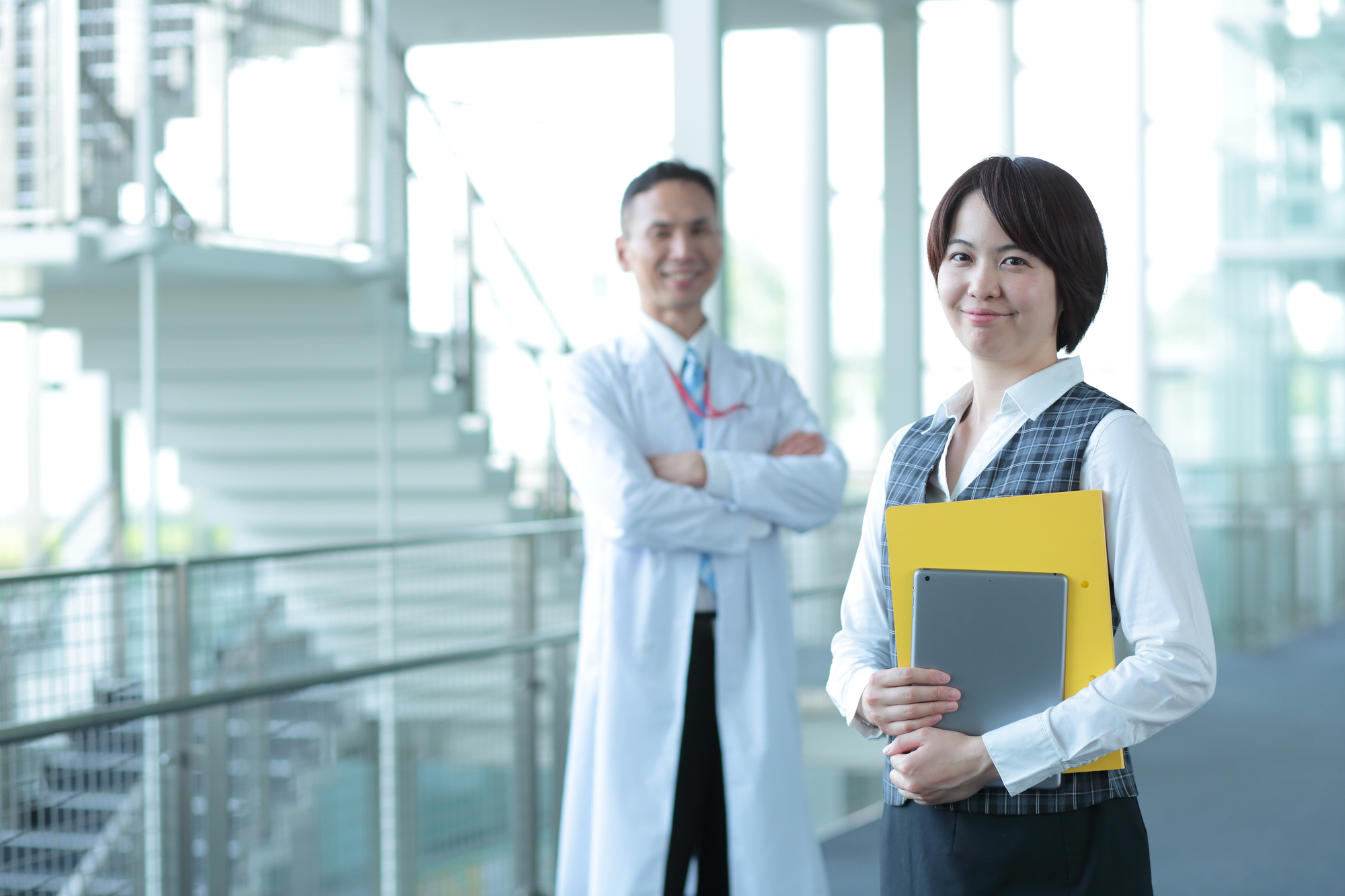 医療事務ってどんな仕事? 給与事情や診療科による違いを紹介_2_4