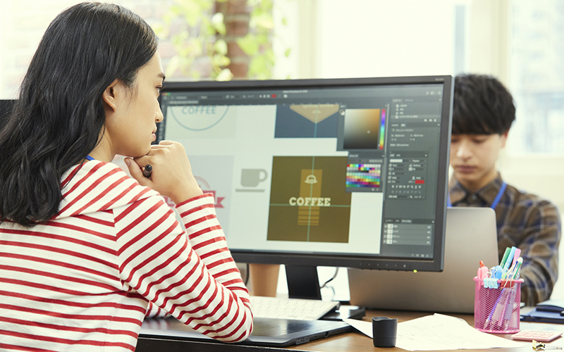 Webデザイナーの仕事はデザインするだけじゃない 人材派遣のお仕事なら スタッフサービス