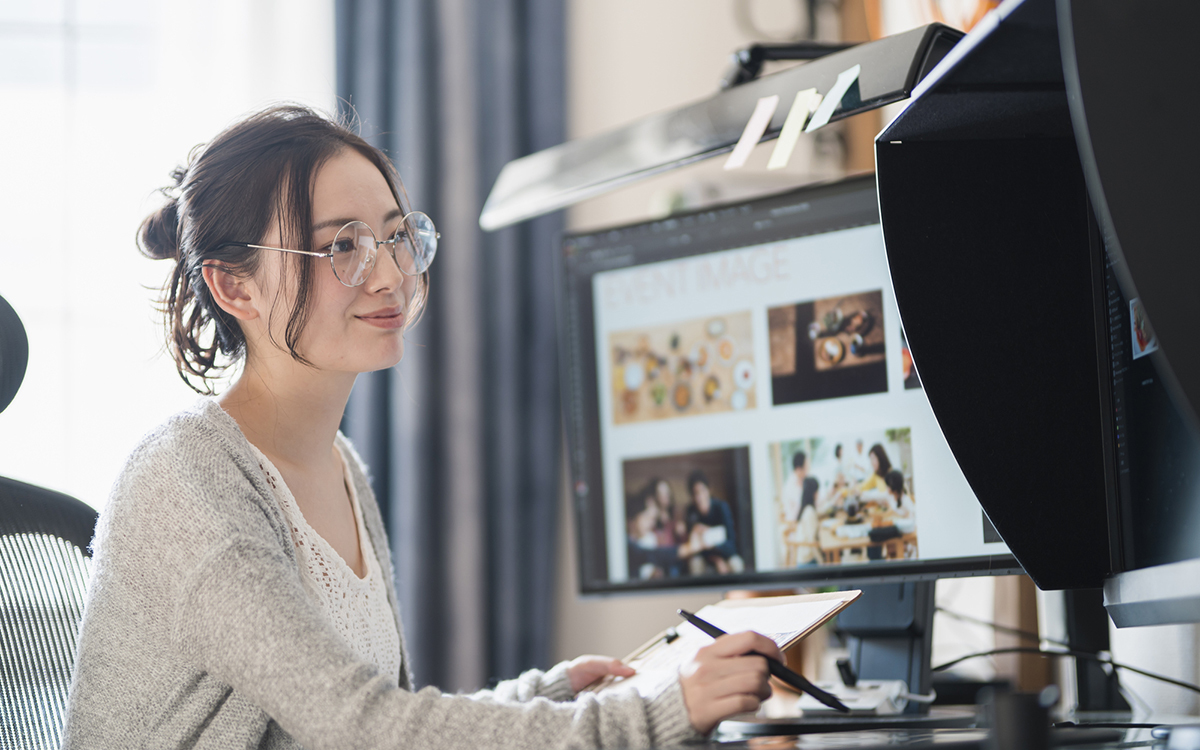 Webデザイナーは未経験でもできる? 仕事内容、必要スキル、資格、収入について解説!