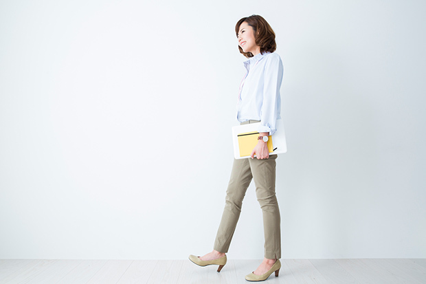 オフィスカジュアルokってどんな服装 基本のコーディネートと注意点 人材総合サービスのお仕事なら スタッフサービス