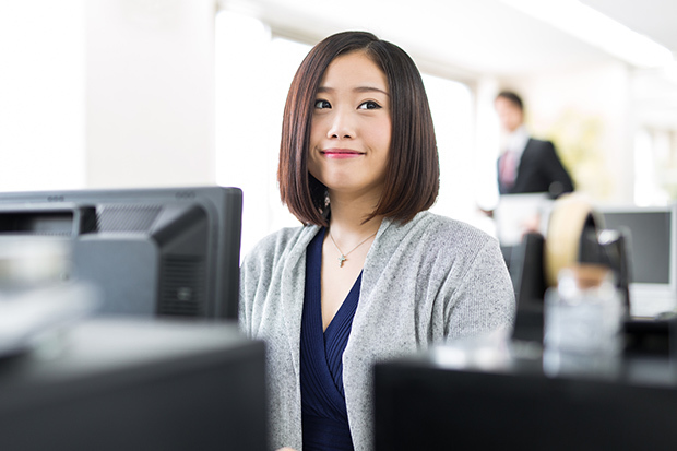 「このままでいいのかな…」事務職が抱える人間関係や給料の悩み、将来に対する不安解消のための5つのヒント_2