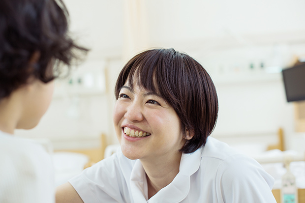20代、30代の「医療・介護職」のみなさん、100人に聞きました!「仕事のやりがい」「苦労・悩み」「人間関係のストレス」リアル調査_1_1