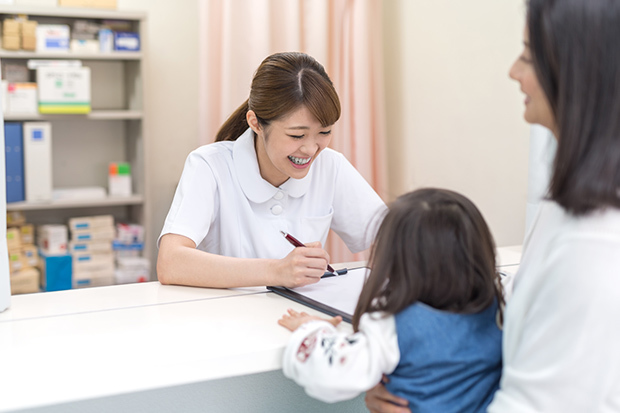 20代、30代の「医療・介護職」のみなさん、100人に聞きました!「仕事のやりがい」「苦労・悩み」「人間関係のストレス」リアル調査_1_2