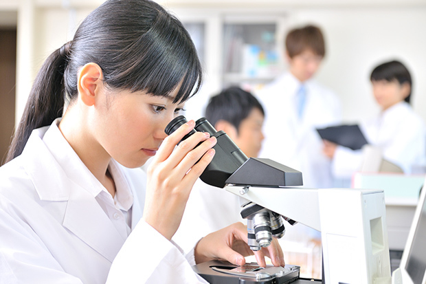 20代、30代の「医療・介護職」のみなさん、100人に聞きました!「勤め始める前と後の印象変化」「向いている人」「休日・仕事後の過ごし方」リアル調査_2_4