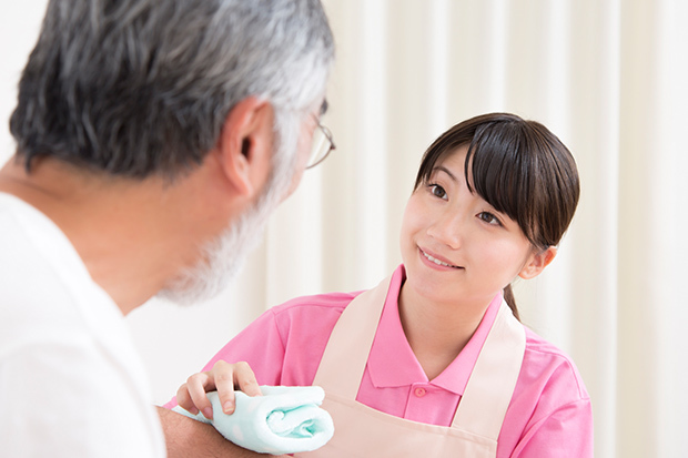 20代、30代の「医療・介護職」のみなさん、100人に聞きました!「勤め始める前と後の印象変化」「向いている人」「休日・仕事後の過ごし方」リアル調査_2_6