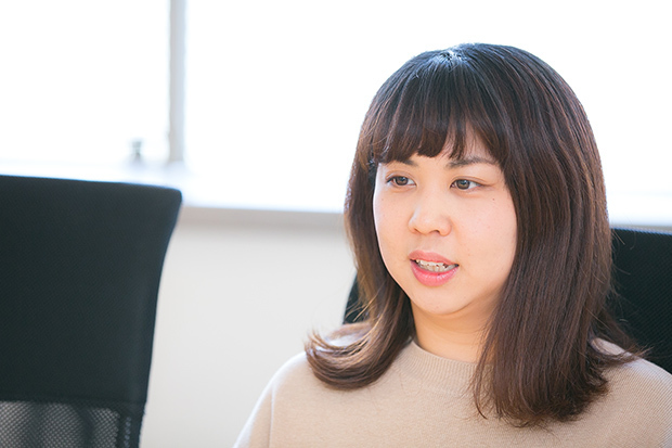 悩んだら自分の「やりたい!」に従って動く。好奇心旺盛なデザイナーが築いてきた直感的なキャリアとは_1