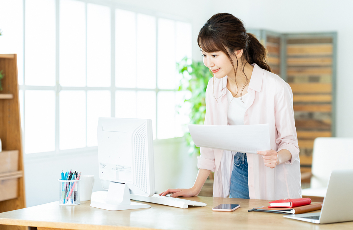 テレワークのメリットとは?テレワークで働く際のポイントを解説