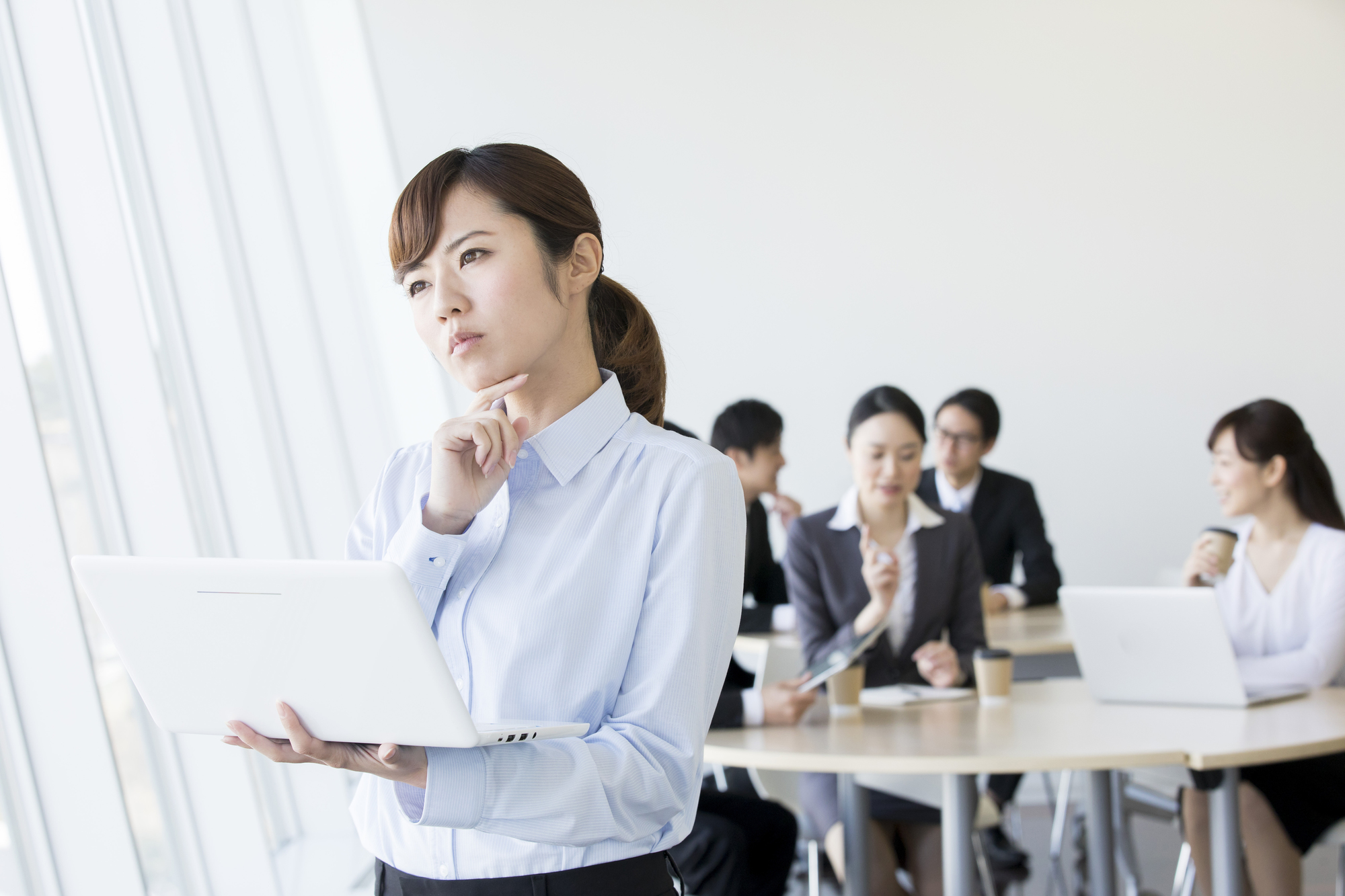 二重派遣とは?押さえておきたい基本・罰則・予防法と事例_1