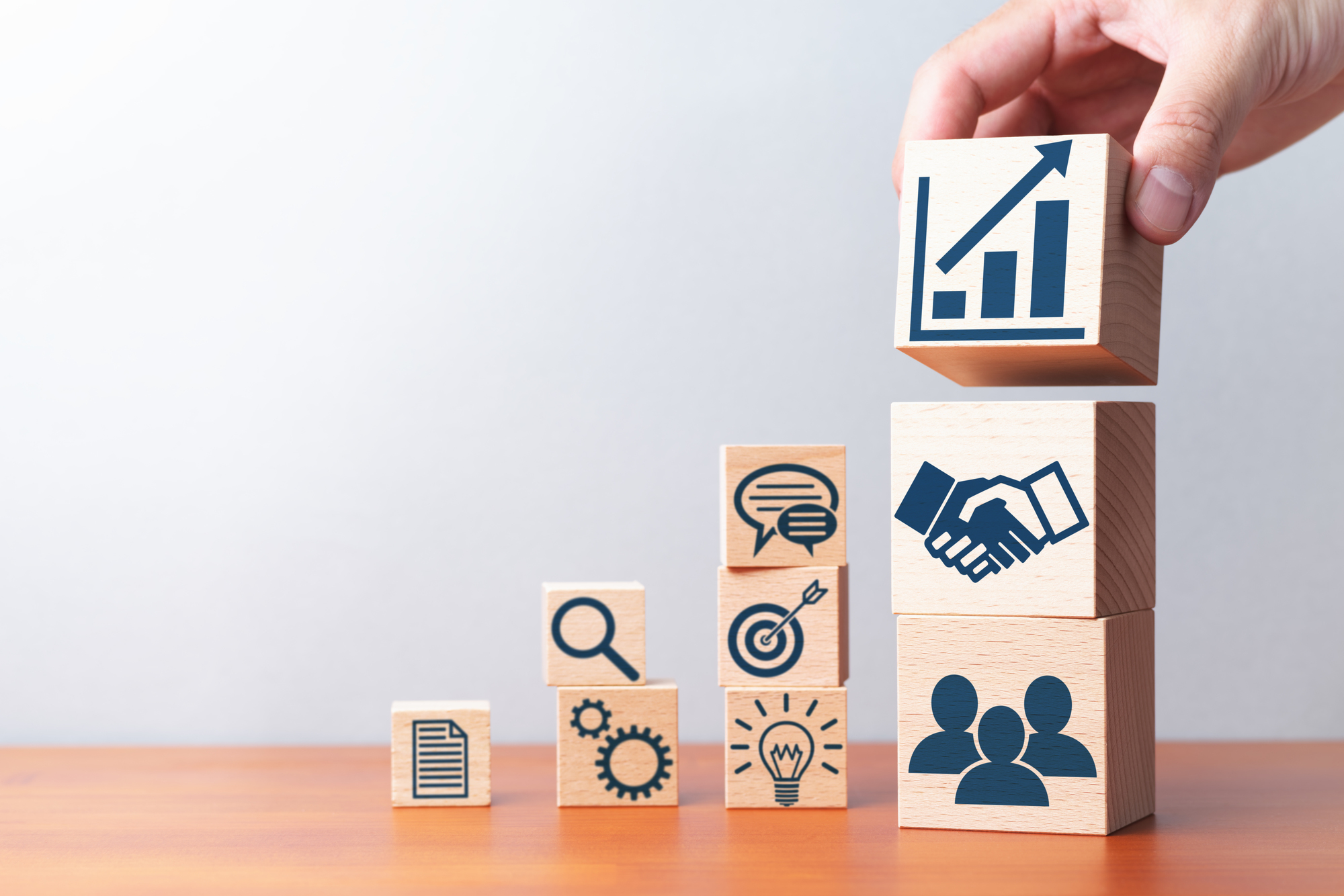 リーダーシップとは? 理論や種類、スタイルとリーダーシップのある人の特徴を紹介_7