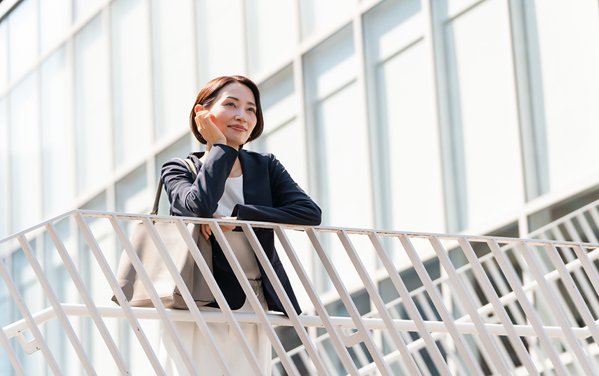 深刻化する人材不足の原因とは？業界別の現状と企業の対策について_1