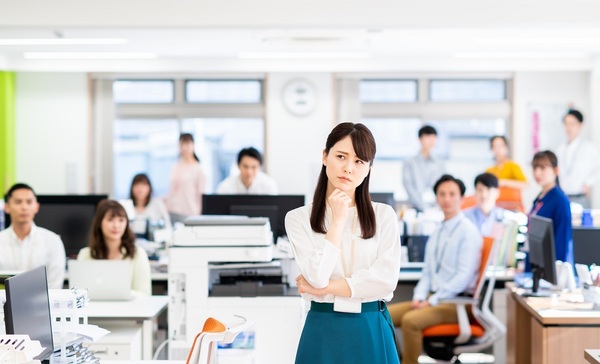 パワハラ上司に逆ギレ新人、 時間にルーズな同僚… 職場で一緒に働きたくない人!