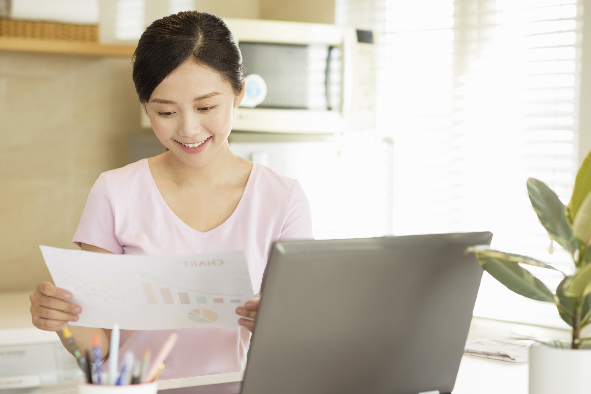 派遣スタッフもテレワークに移行できる!メリットと課題を解説_2