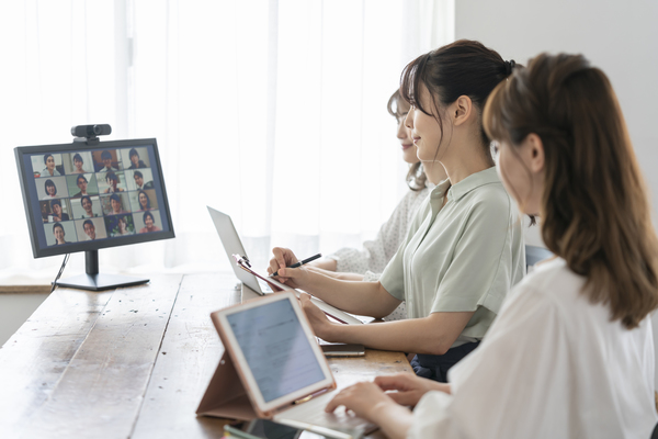 サテライトオフィスとは?メリットや導入時の課題、使い方を解説