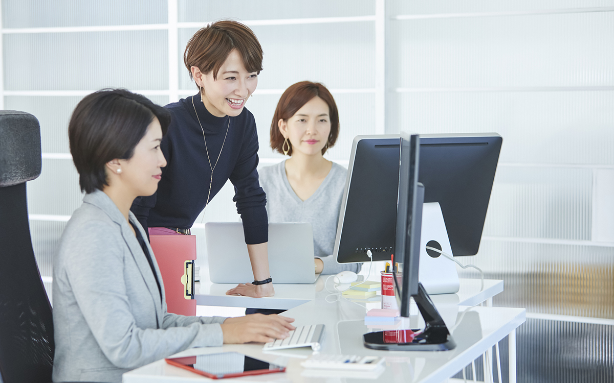 派遣登録に年齢制限はある? 40代・50代が多く活躍する人気職種とは?