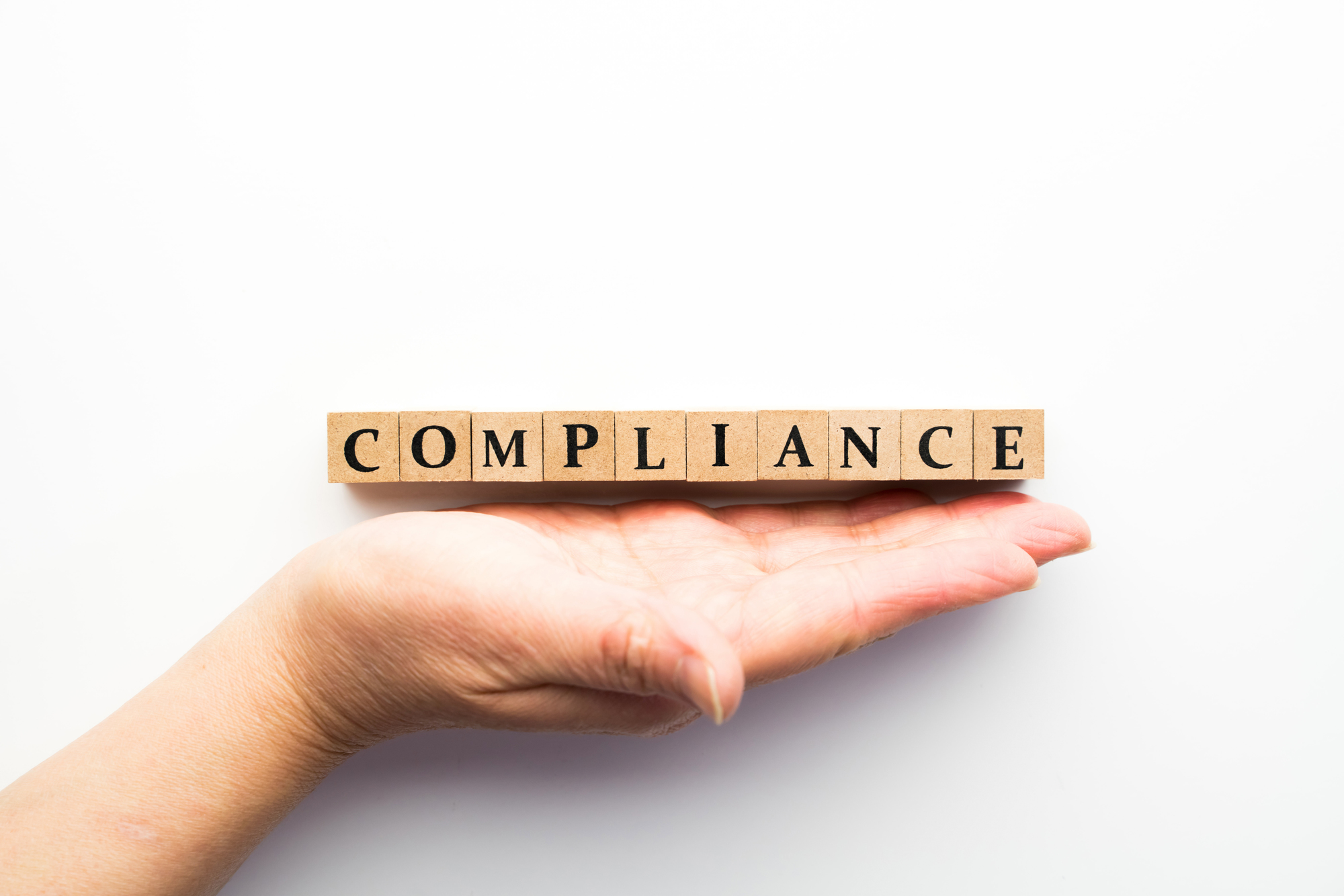 コンプライアンスとは?正しい意味の解説と、違反事例に学ぶ遵守に向けた対策_1
