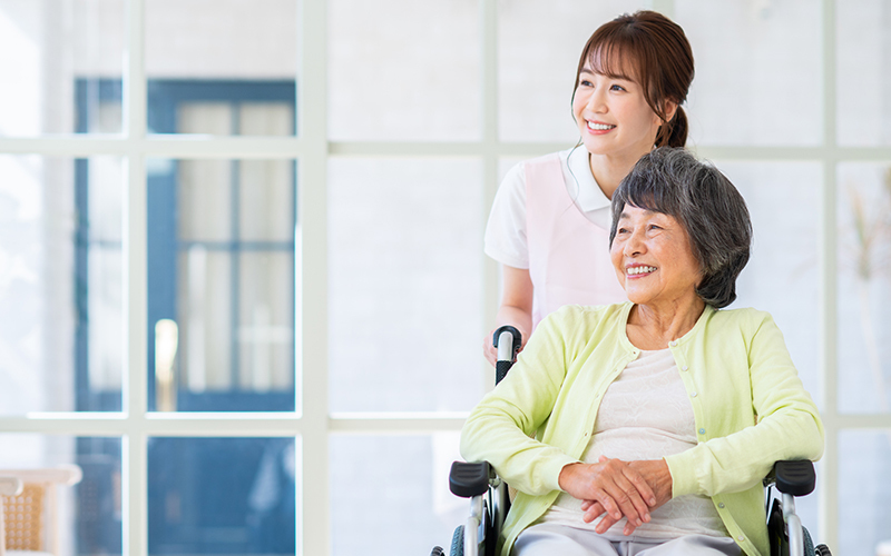 飲食から異業種に転職したい!飲食業の経験を活かせる職種や業界とは?_3_5