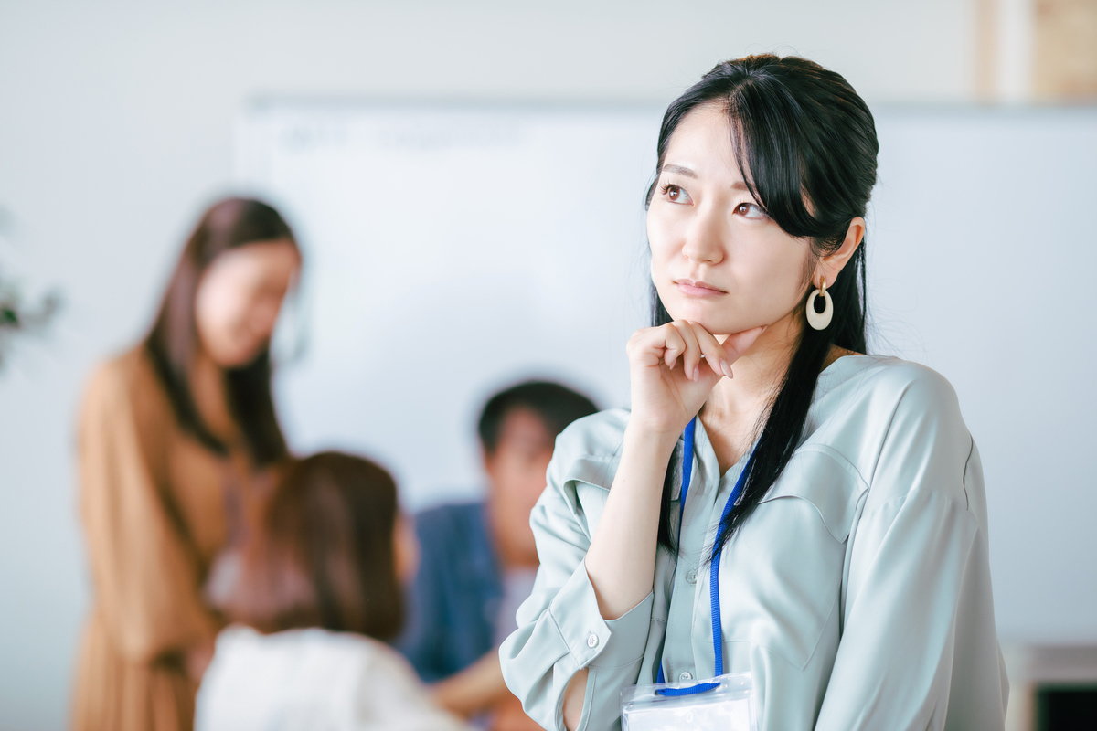 女性の人間関係は難しい?  職場ストレスを減らすための処世術