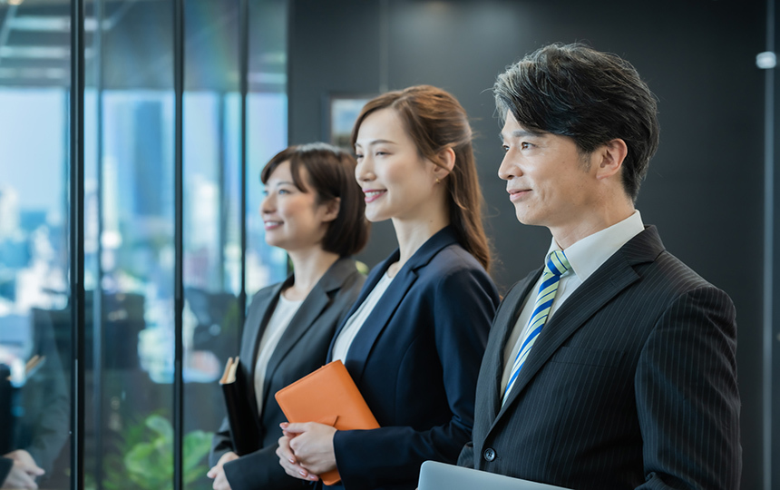 派遣会社から外国人労働者を受け入れるメリット・デメリットとは_4