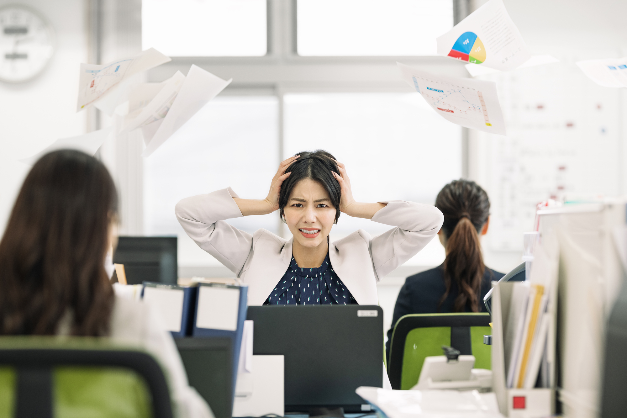 採用マーケティングとは?企業が注目する理由やメリット、手法の解説とお役立ちツールを紹介_2