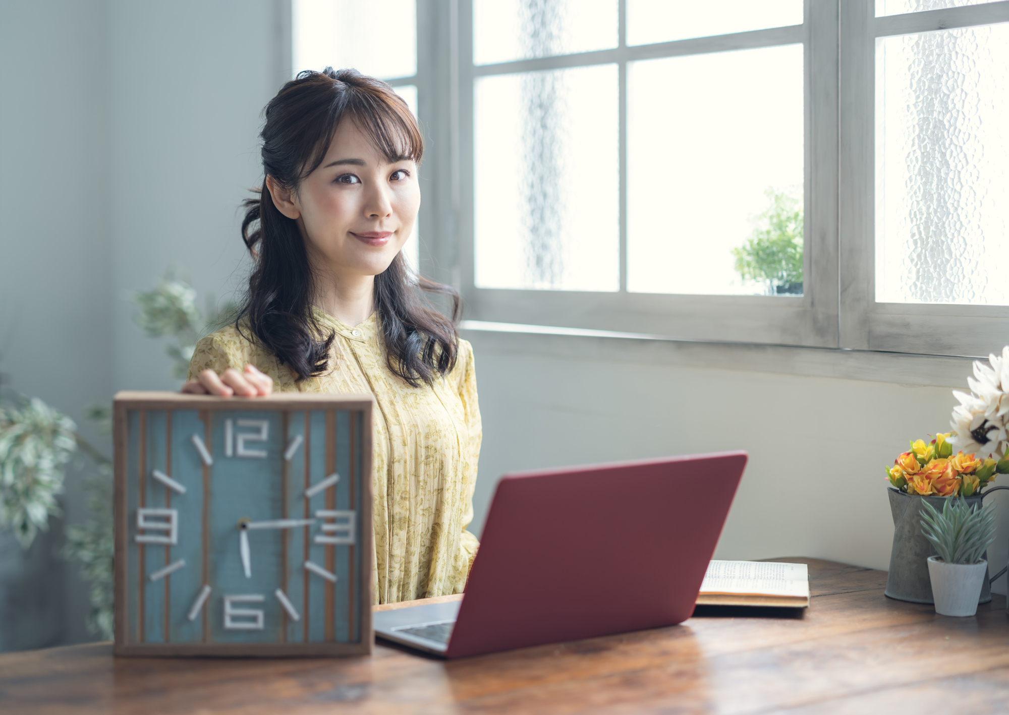 意外と知らない!ビジネスチャットのマナーと基本の書き方【例文付き】_1_5