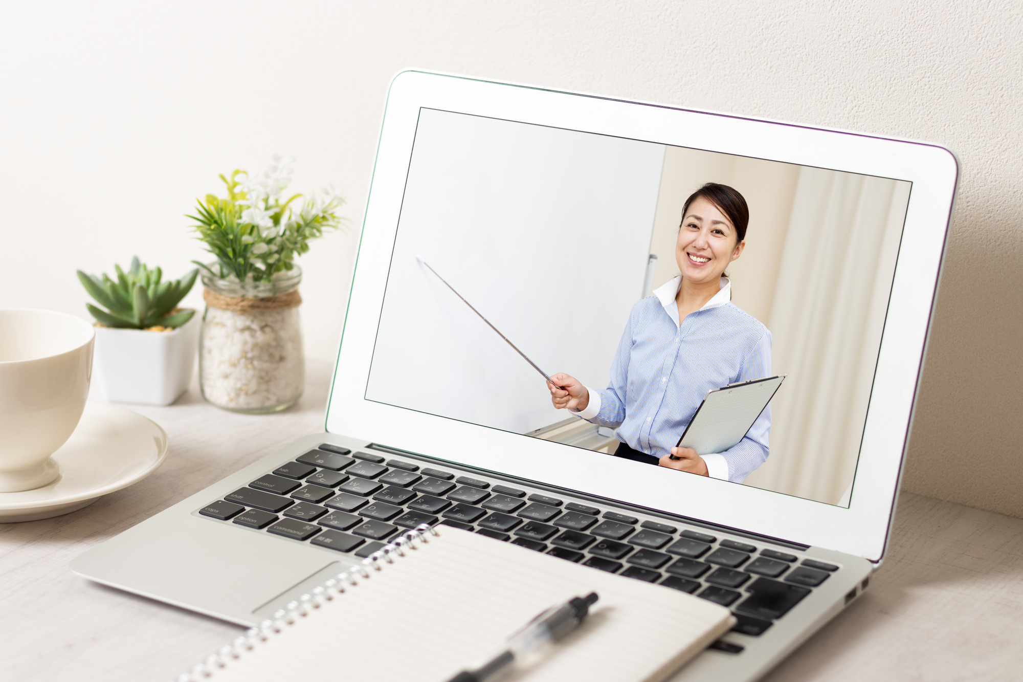 オンライン研修とは? 利用できるツールや実施するメリットと成功させるポイントを紹介_1