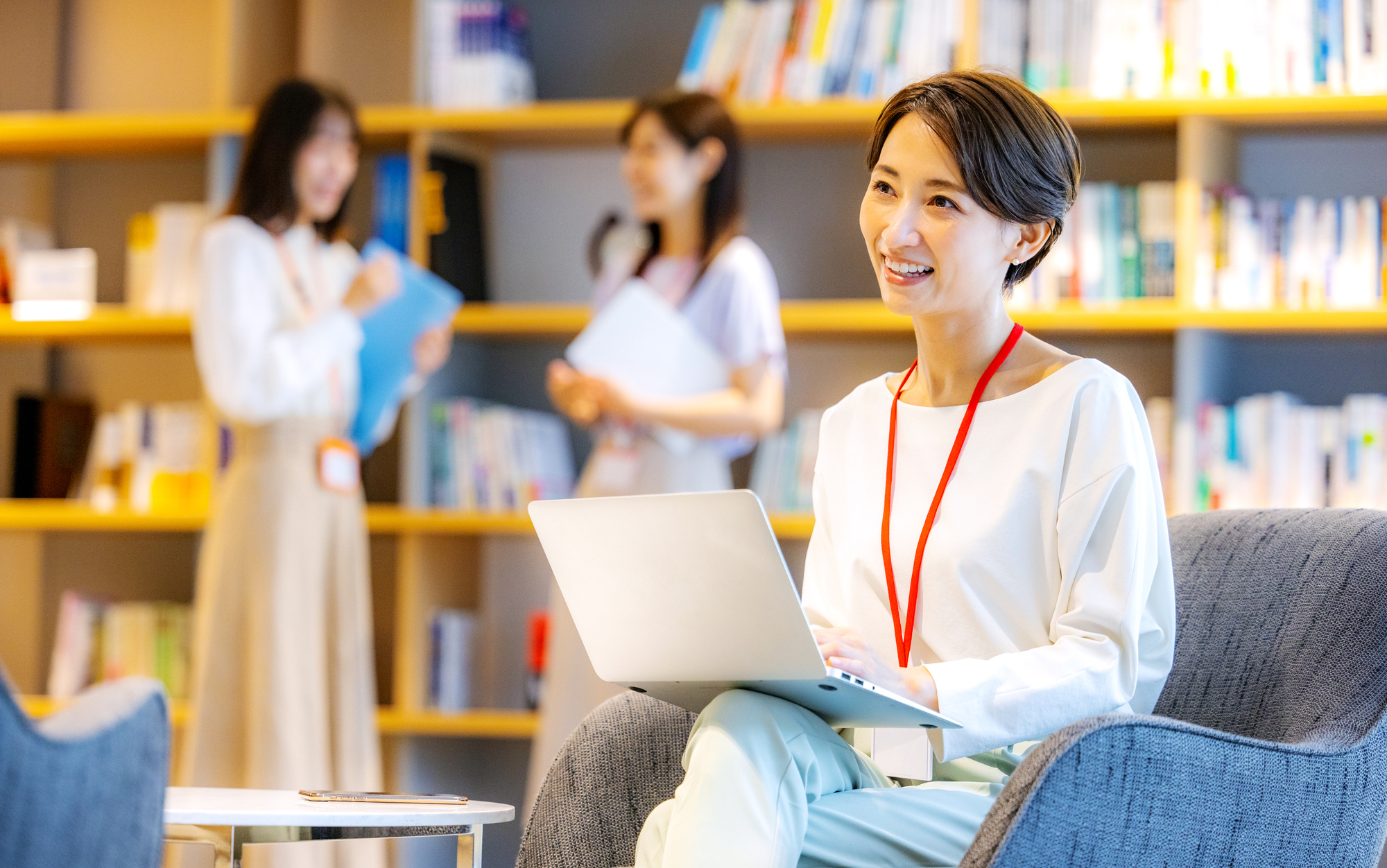 派遣社員と契約社員の働き方の特徴と自分に合った選び方のポイント_1