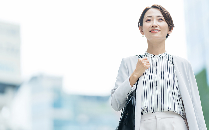 派遣の顔合わせでは、どういう服装がいい?_1