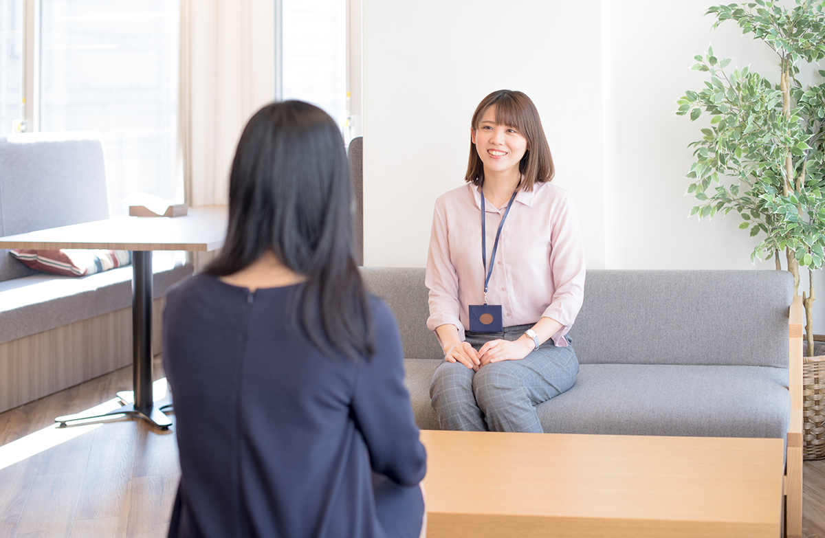 「職場への妊娠報告」報告する時期や伝え方のポイントを解説