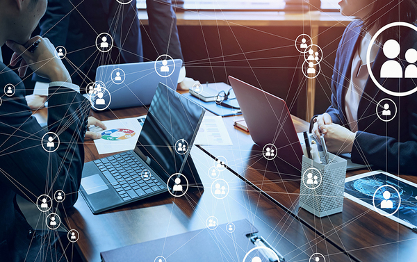 人事戦略とは?意味・目的・戦略人事との違い・策定ステップを解説