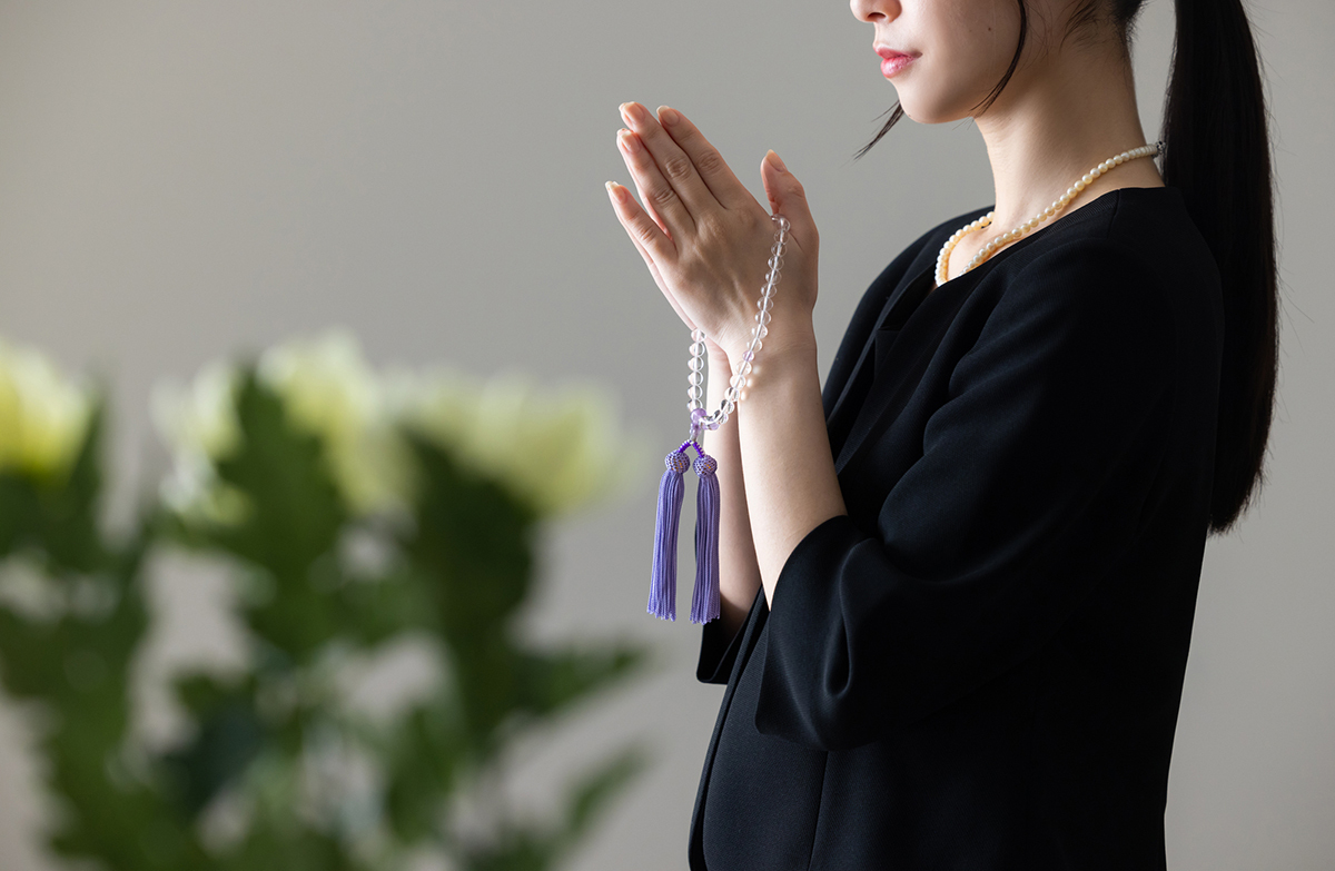 忌引き休暇とは?取得日数・対象者・申請方法について解説