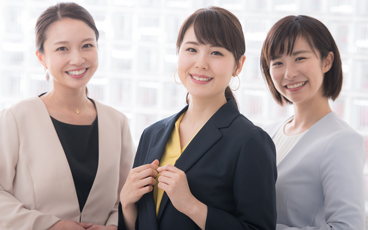 派遣で働くメリット・デメリットとは? 正社員との違う点、魅力について解説